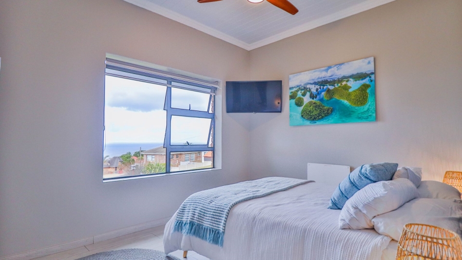 4 Bedroom Property for Sale in Dana Bay Western Cape